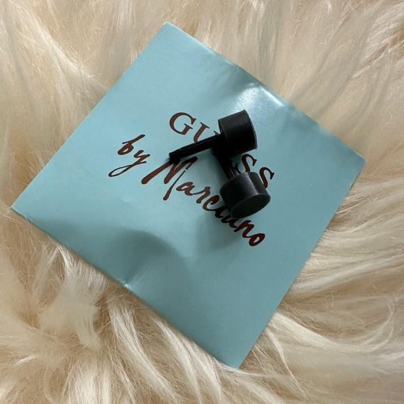 Guess By Marciano Knee High Leather Boots - Picture 7 of 7